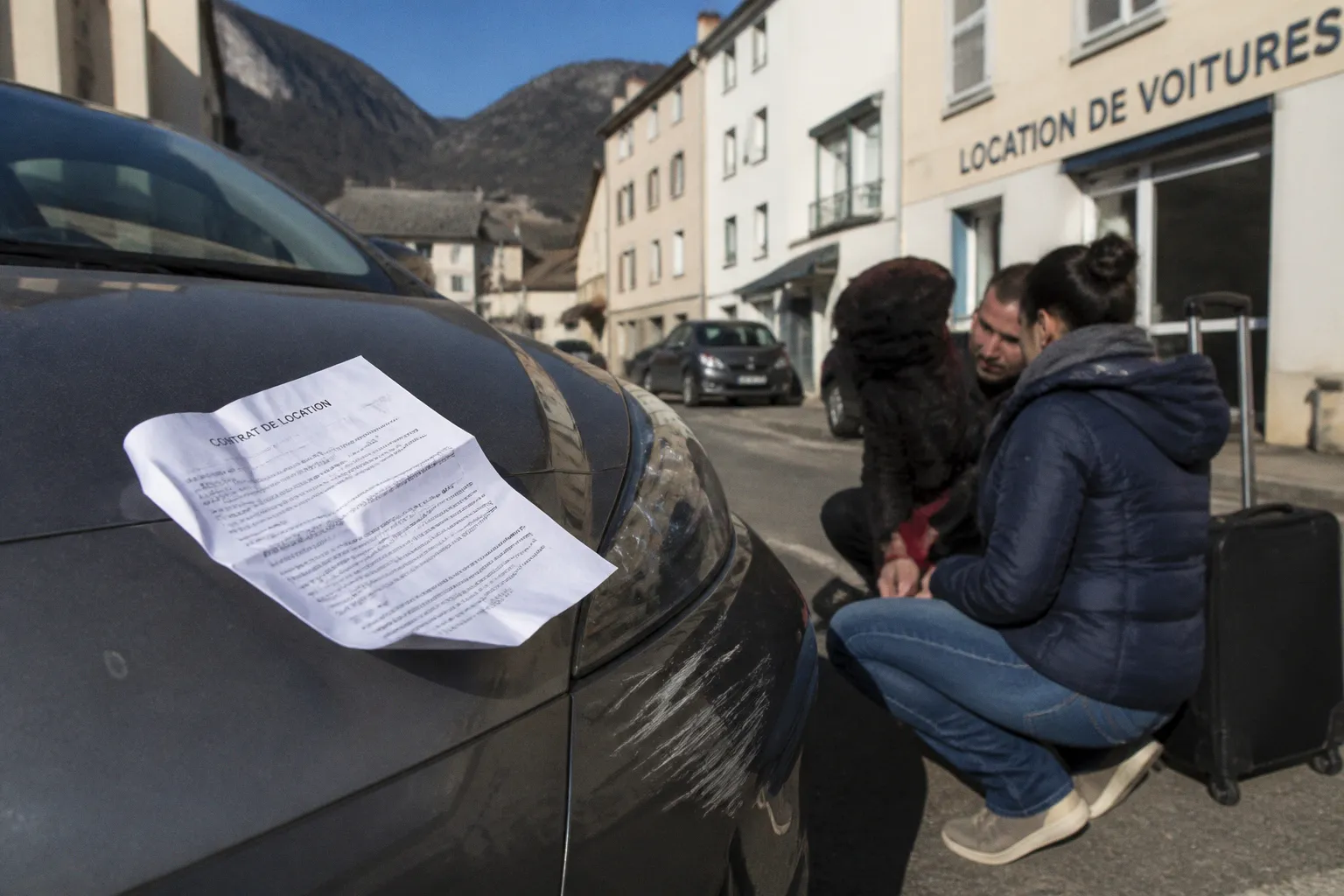 Franchise location voiture : rachat loueur ou carte bancaire ?