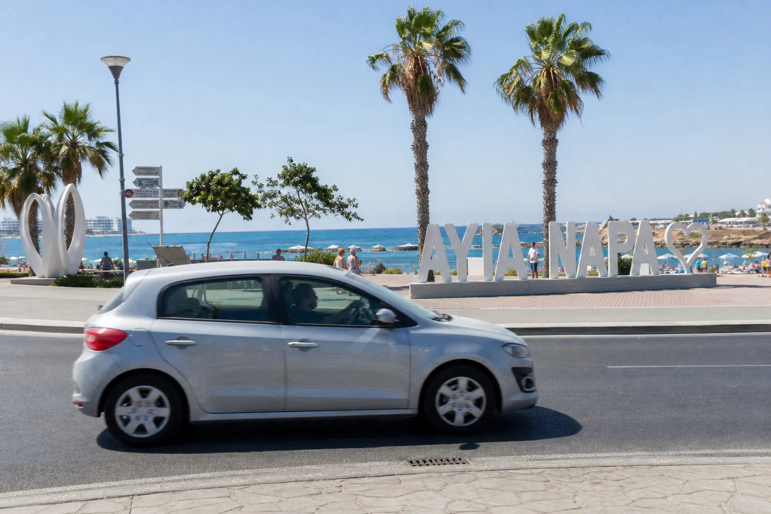 Location de voiture à Ayia Napa (Chypre) : guide pratique 2026