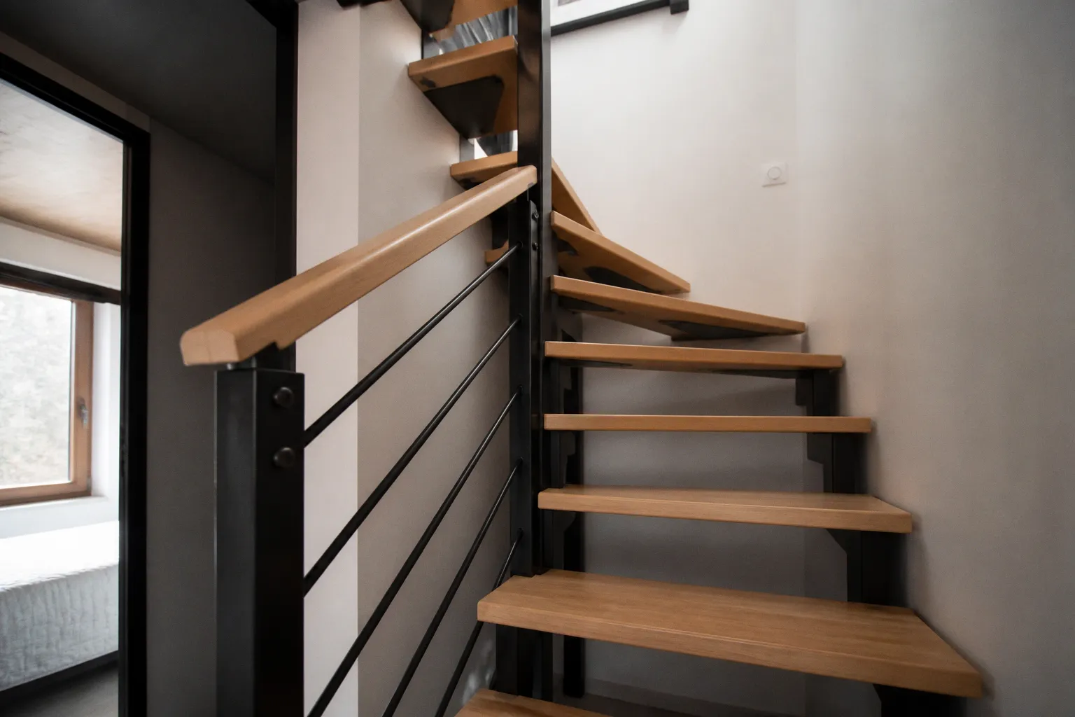 Triplex en centre-ville ou chalet à Bonascre : quel choix ?